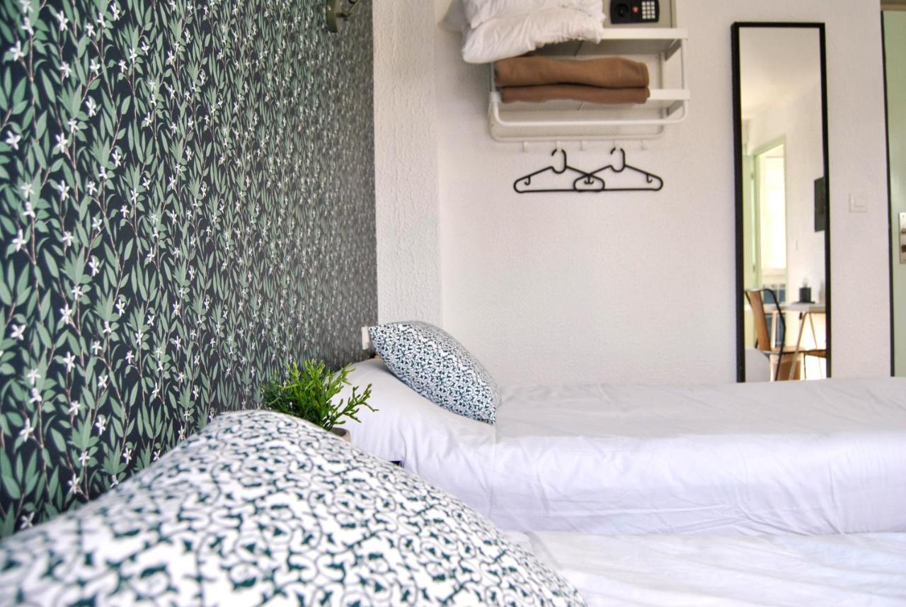 Hotel Le Thurot Dijon Room photo